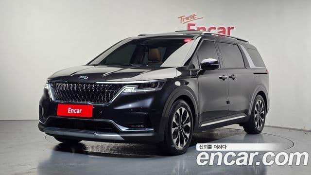 Kia Carnival 2021 — ფოტო 1/20