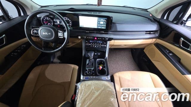 Kia Carnival 2023 — Şəkil 7/20