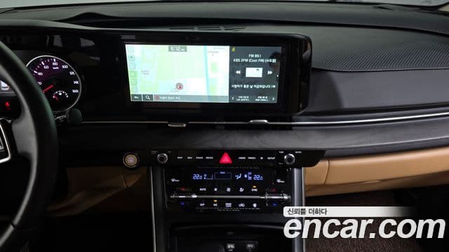 Kia Carnival 2023 — Şəkil 14/20