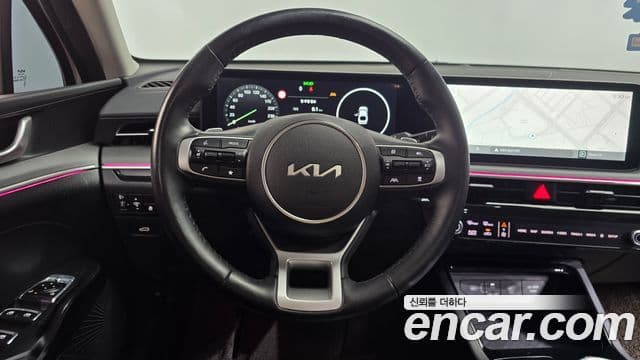Kia K5 2024 — Şəkil 15/20