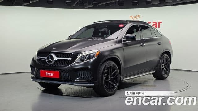 Mercedes-Benz GLE-Class 2018 — ფოტო 1/20