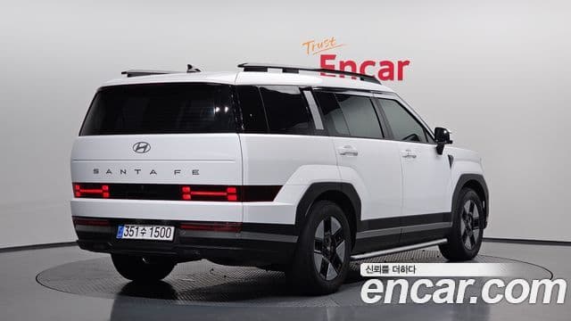 Hyundai Santa Fe 2024 — Photo 23/32