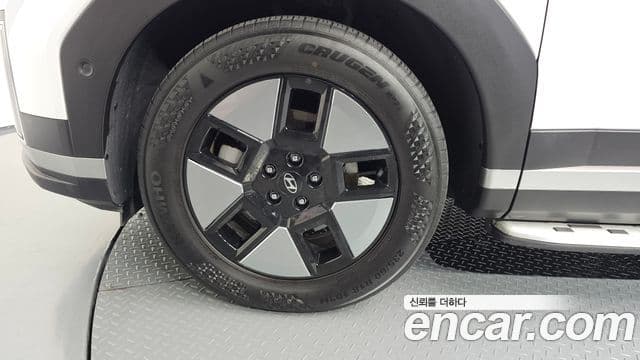 Hyundai Santa Fe 2024 — Photo 5/32