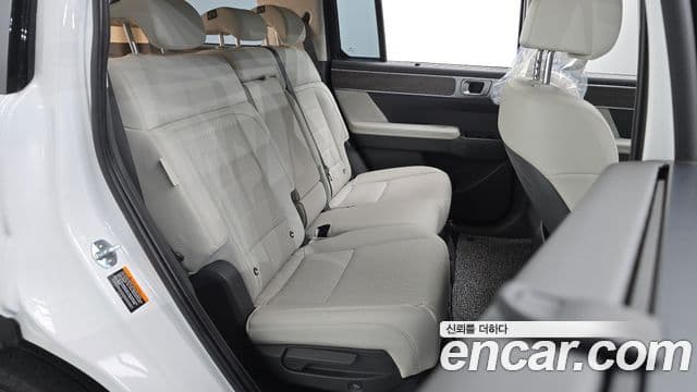 Hyundai Santa Fe 2024 — Photo 20/32