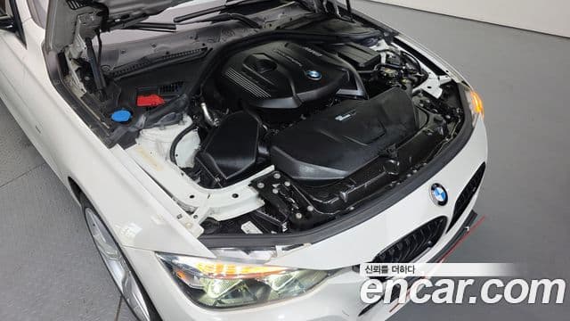 BMW 3 Series 2018 — Şəkil 5/20