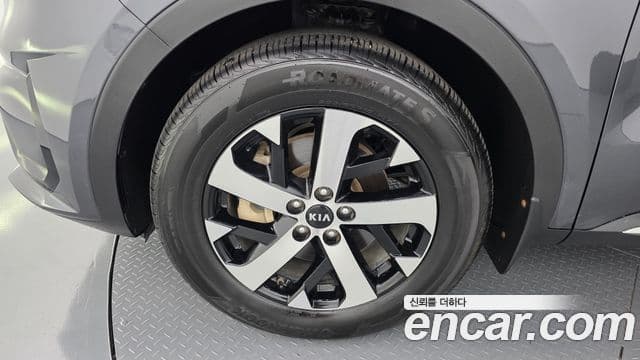 Kia Sorento 2021 — ფოტო 5/20