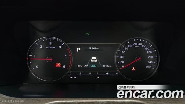 Kia Sorento 2021 — ფოტო 8/20