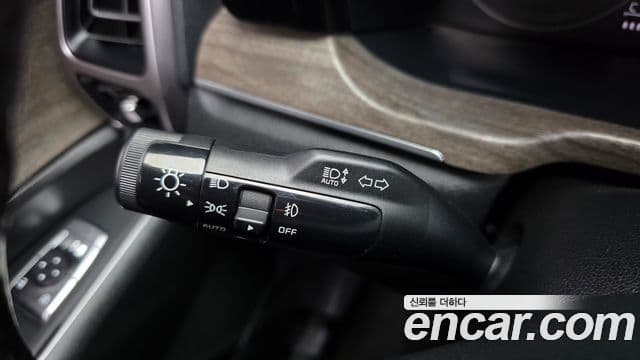 Kia Sorento 2021 — ფოტო 18/20