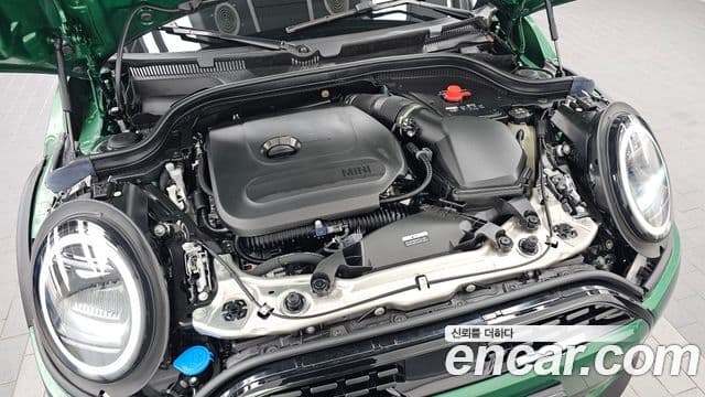 Mini Cooper C 2025 — фото 6 из 20