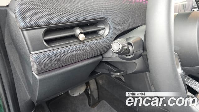 Mini Cooper C 2025 — Photo 14/31
