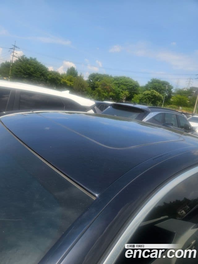 BMW 5 Series 2021 — ფოტო 13/16