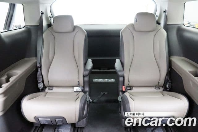 Kia Carnival 2025 — Фото 9/20