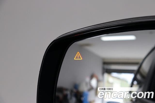 Kia Carnival 2025 — Фото 13/20