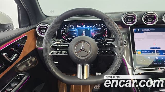 Mercedes-Benz GLC-Class 2025 — ფოტო 13/20