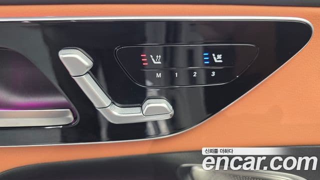 Mercedes-Benz GLC-Class 2025 — ფოტო 14/20