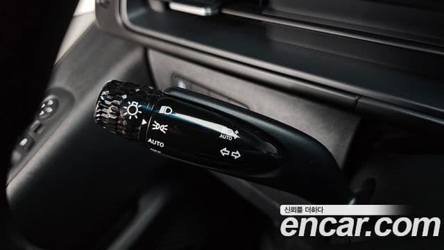 Hyundai Staria 2025 — ფოტო 31/32