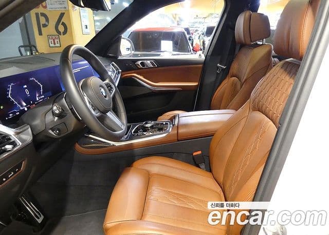 BMW X7 2025 — Şəkil 9/20