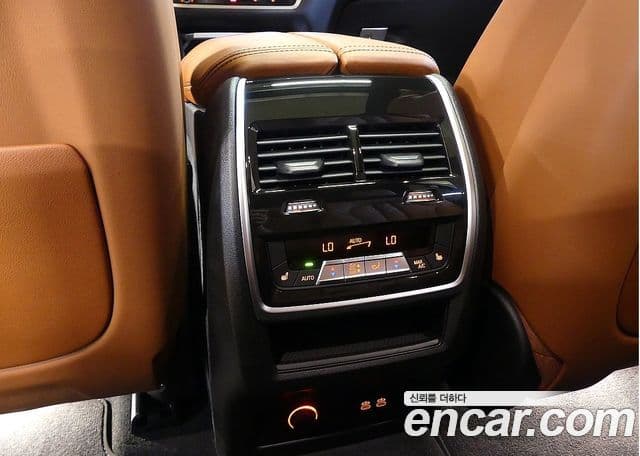 BMW X7 2025 — Şəkil 17/20