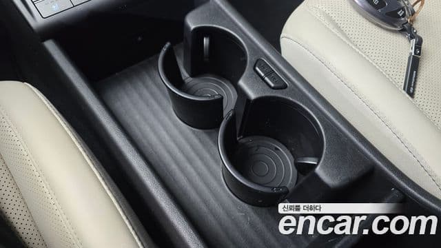 Hyundai Kona 2023 — Şəkil 19/20