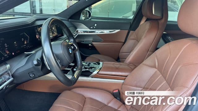 BMW 7 Series 2023 — ფოტო 11/20