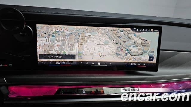 BMW 7 Series 2023 — ფოტო 14/20