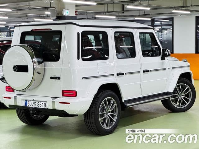Mercedes-Benz G-Class 2026 — Şəkil 2/20