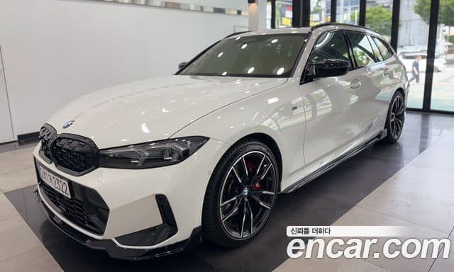 BMW 3 Series 2025 — Photo 7/18