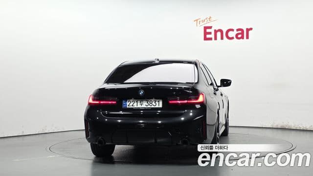 BMW 3 Series 2024 — ფოტო 4/20