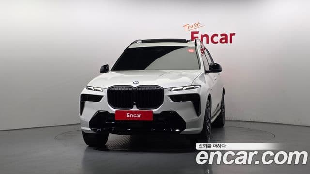 BMW X7 2025 — Photo 5/20