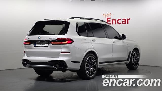 BMW X7 2025 — Photo 15/20