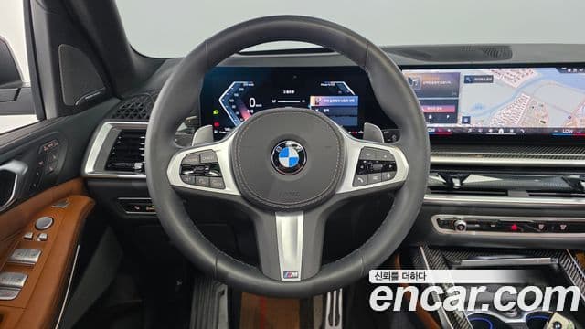BMW X7 2025 — Photo 1/20