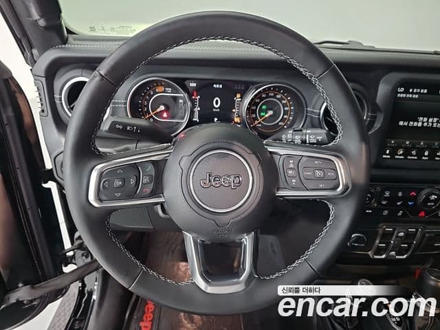 Jeep Wrangler 2023 — Photo 11/20