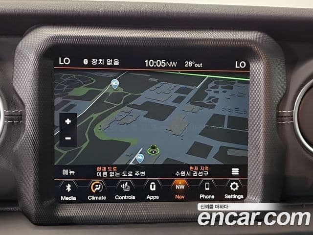 Jeep Wrangler 2023 — Photo 18/20