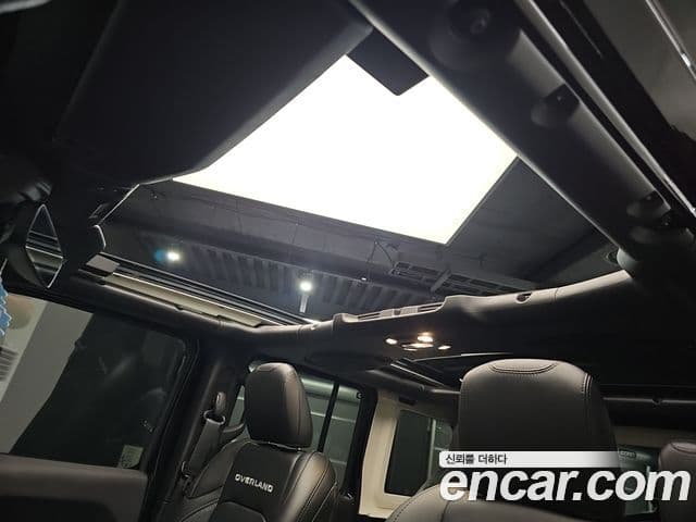 Jeep Wrangler 2023 — Photo 16/20