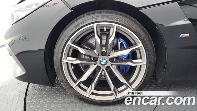 BMW Z4 2021 — ფოტო 5/20