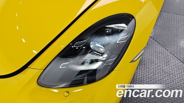 Porsche 718 Boxster 2019 — Photo 8/30