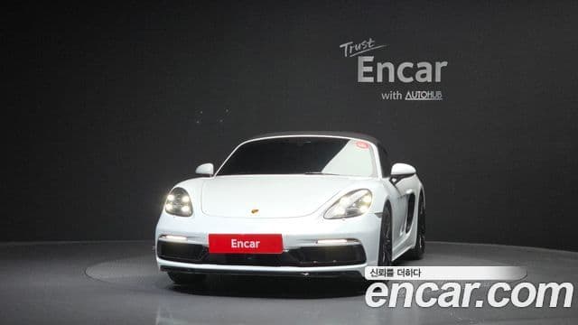 Porsche 718 Boxster 2019 — Фото 3/20