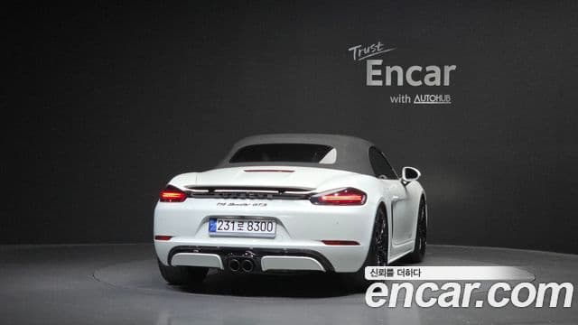 Porsche 718 Boxster 2019 — Фото 4/20
