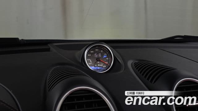 Porsche 718 Boxster 2019 — Photo 16/31