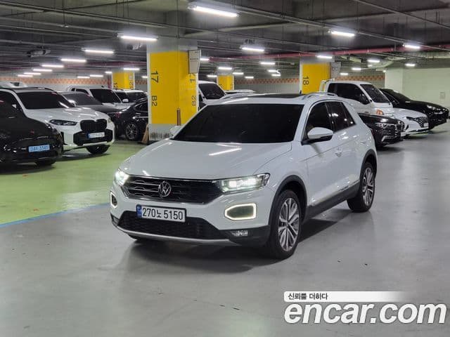 Volkswagen T-Roc 2021 — ფოტო 10/20