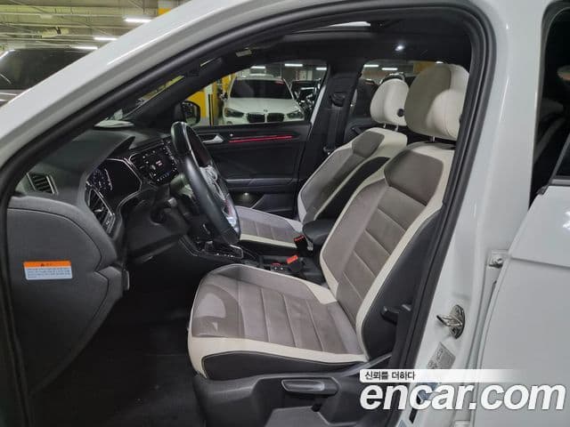 Volkswagen T-Roc 2021 — фото 6 из 20
