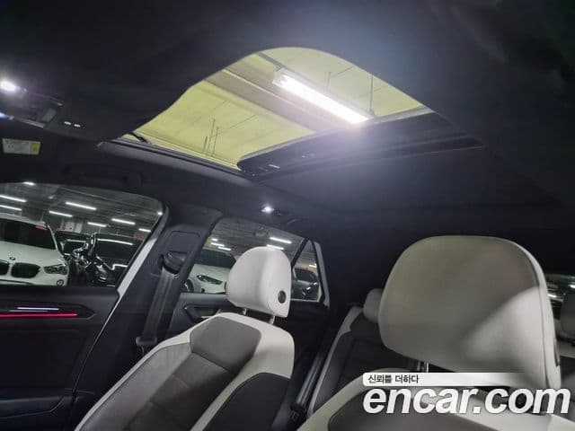 Volkswagen T-Roc 2021 — ფოტო 11/20