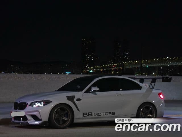 BMW M2 2019 — Photo 7/12