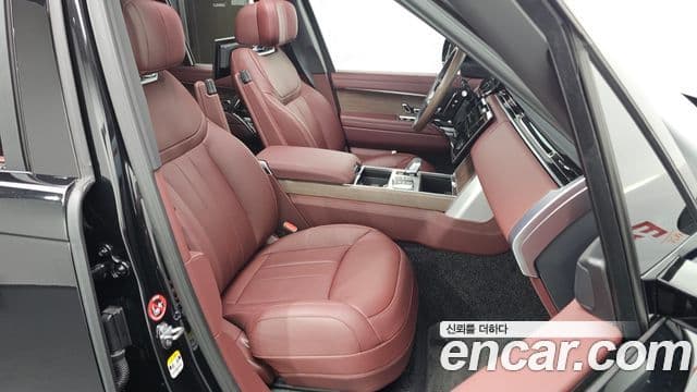 Land Rover Range Rover 2025 — Photo 10/20
