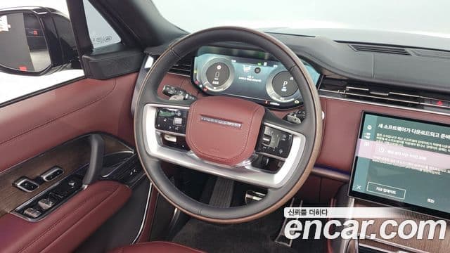 Land Rover Range Rover 2025 — Photo 13/20