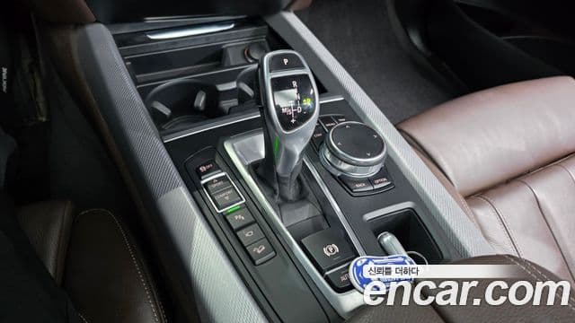 BMW X5 2018 — Şəkil 9/20