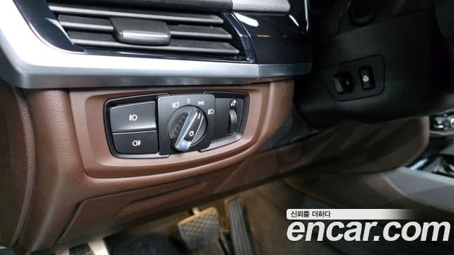 BMW X5 2018 — Şəkil 2/37