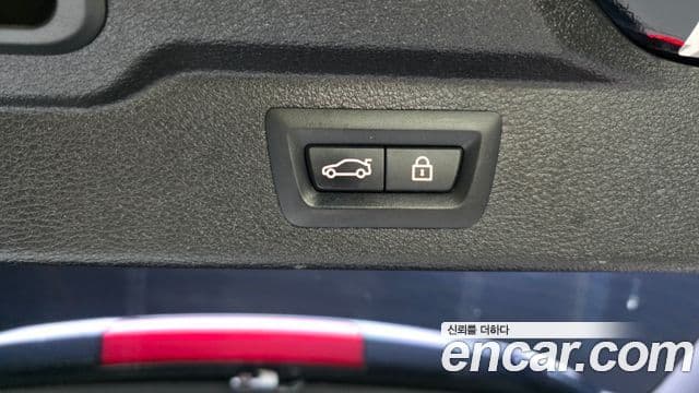 BMW X5 2018 — Şəkil 25/37