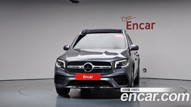 Mercedes-Benz GLB-Class 2022 — ფოტო 3/20
