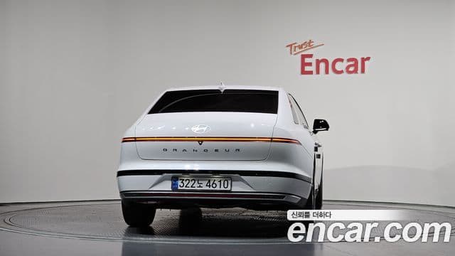 Hyundai Grandeur 2024 — ფოტო 4/20